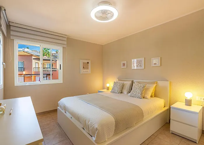 Oasi La Caleta 아데제